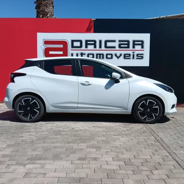Nissan Micra 2023 - 15900 EUR, 75456 km - AUTO.MOTO.pt - 75456km - foto 8 de 19