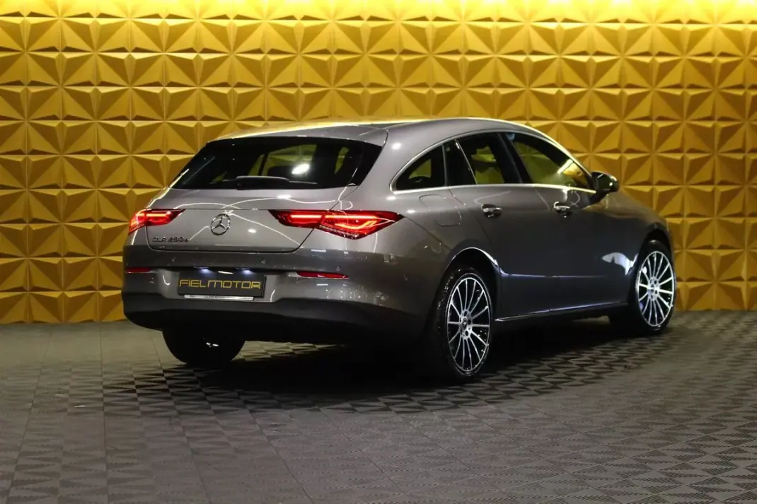 Mercedes-Benz CLA 250 2022 - 28900 EUR, 99000 km - AUTO.MOTO.pt - 99000km - foto 9 de 32