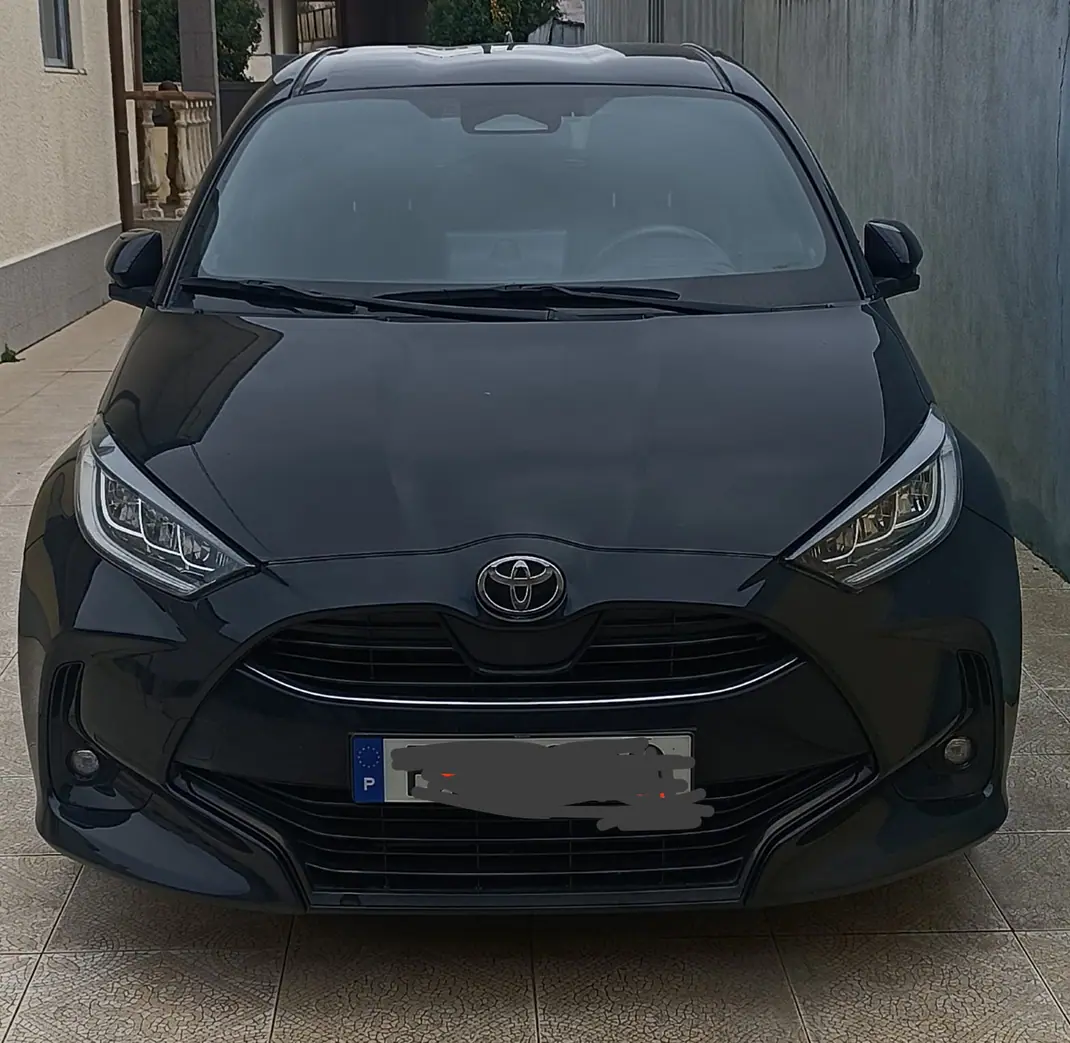 Toyota Yaris 2024 - 28000 EUR, 7870 km - AUTO.MOTO.pt - 7870km - foto 1 de 7