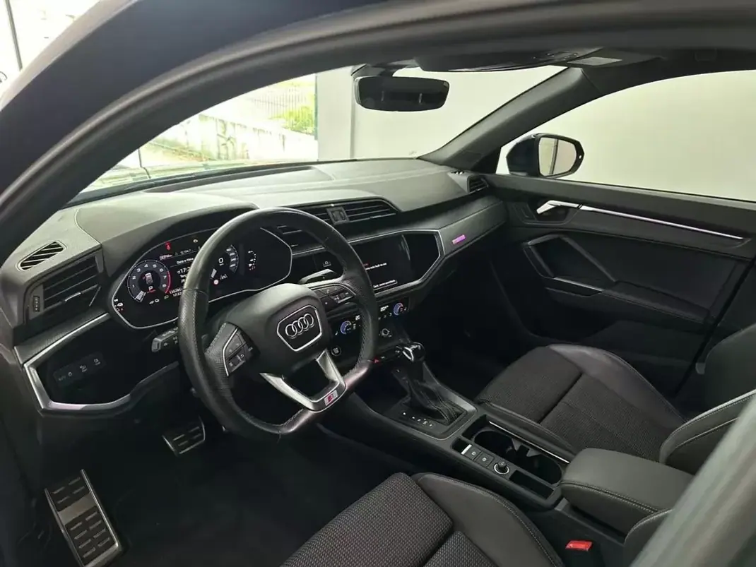 Audi Q3 Sportback 2022 - 29990 EUR, 135295 km - AUTO.MOTO.pt - 135295km - foto 16 de 34