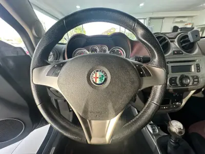 Alfa Romeo MiTo 2010 - 5990 EUR, 255200 km - 255200km - foto 10 de 19