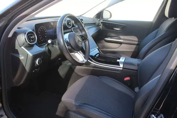 Mercedes-Benz C 200 2024 - 39980 EUR, 19384 km - AUTO.MOTO.pt - 19384km - foto 22 de 47