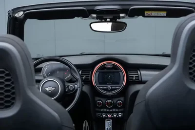 MINI Cooper 2021 - 25999 EUR, 94000 km - AUTO.MOTO.pt - 94000km - foto 5 de 38