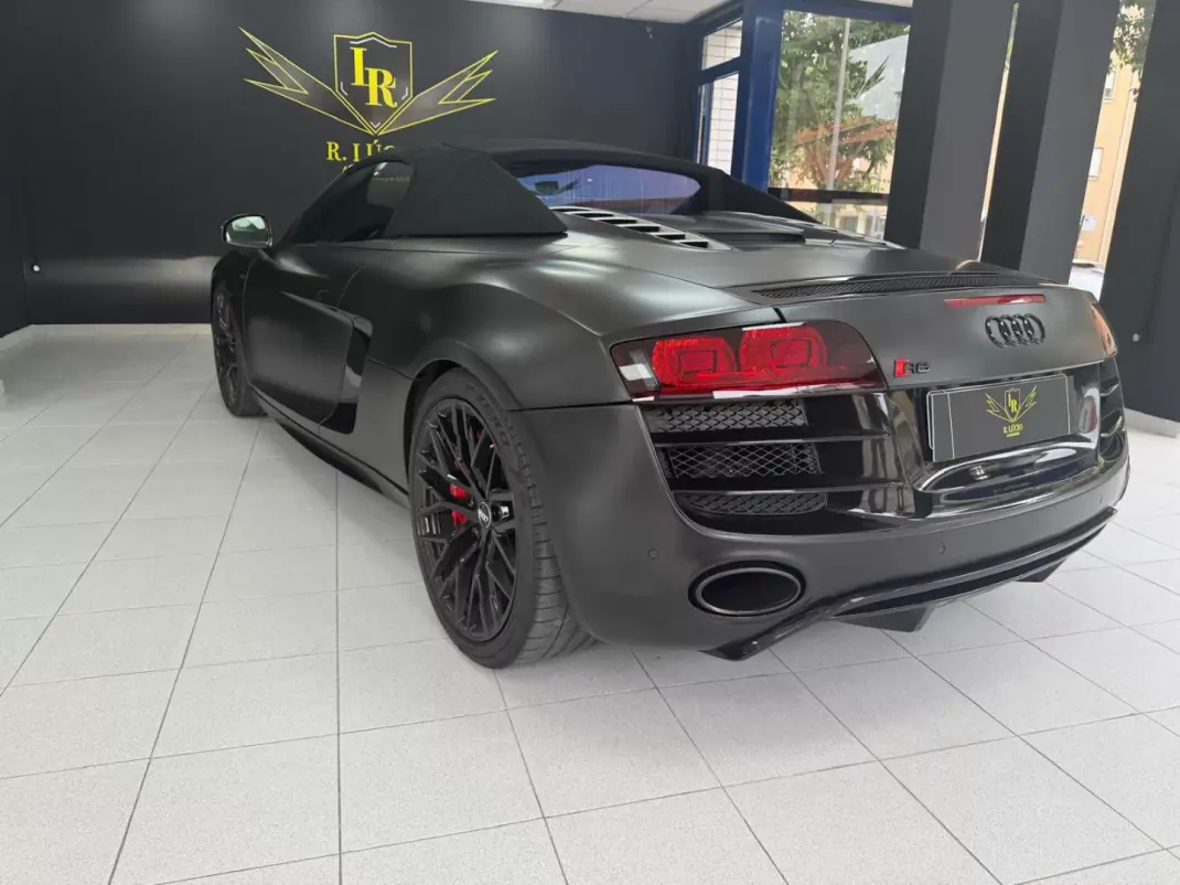 Audi R8 Spyder 2012 - 125000 EUR, 89245 km - 89245km - foto 25 de 44