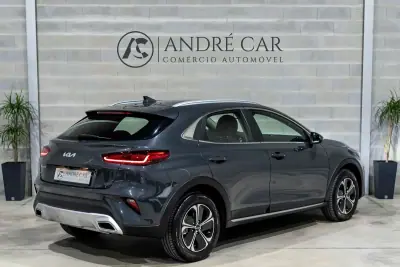 Kia XCeed 2022 - 21950 EUR, 37220 km - AUTO.MOTO.pt - 37220km - foto 6 de 48
