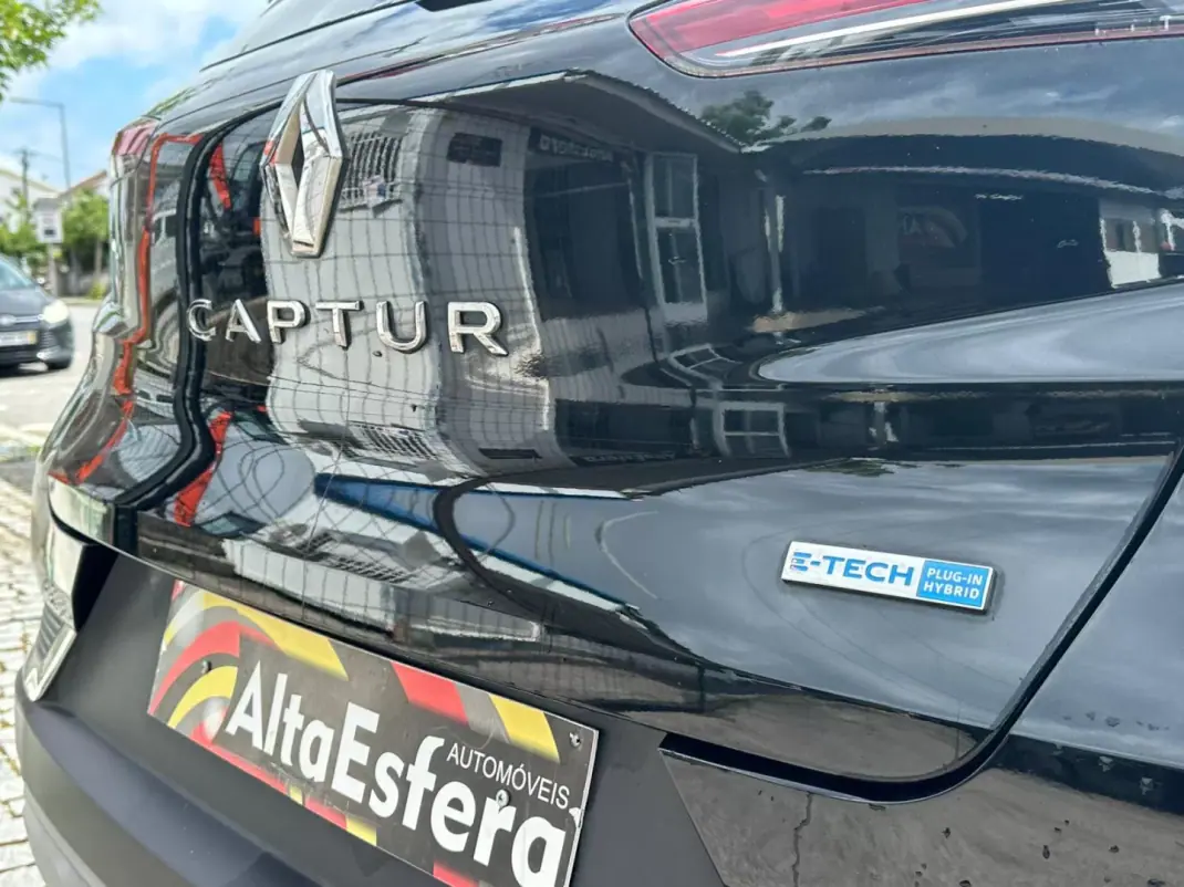 Renault Captur 2021 - 20900 EUR, 89427 km - AUTO.MOTO.pt - 89427km - foto 6 de 32