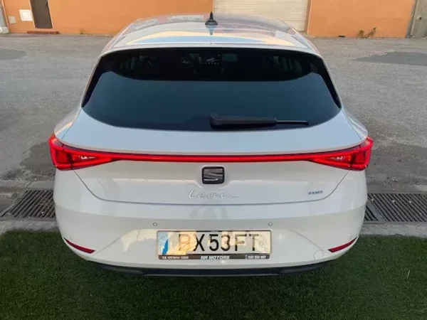 SEAT Leon 2021 - 19990 EUR, 108250 km - AUTO.MOTO.pt - 108250km - foto 6 de 26