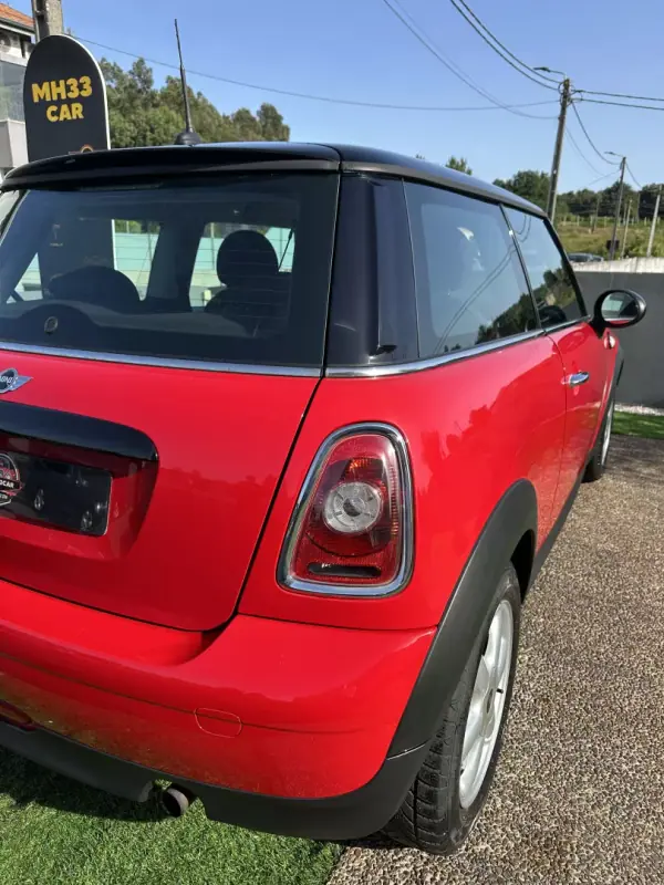 MINI 3 Portas 2010 - 5900 EUR, 200000 km - AUTO.MOTO.pt - 200000km - foto 15 de 51