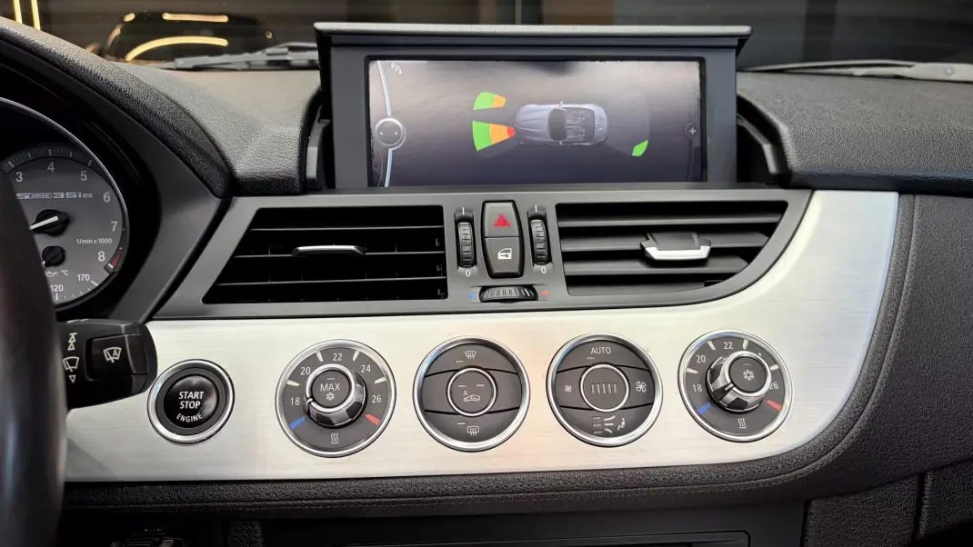 BMW Z4 2011 - 29990 EUR, 117000 km - 117000km - foto 42 de 57