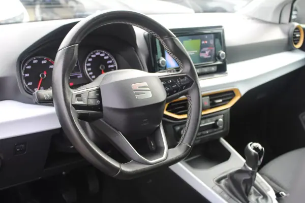 SEAT Arona 2021 - 16990 EUR, 63000 km - AUTO.MOTO.pt - 63000km - foto 17 de 22