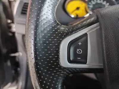 Renault Mégane Coupe 2010 - 18950 EUR, 157000 km - AUTO.MOTO.pt - 157000km - foto 31 de 39