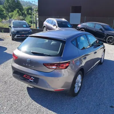 SEAT Leon 2014 - 8990 EUR, 165000 km - AUTO.MOTO.pt - 165000km - foto 6 de 13