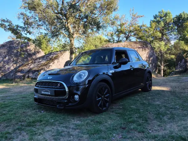 MINI 5 Portas Cooper S 2015 Petrol