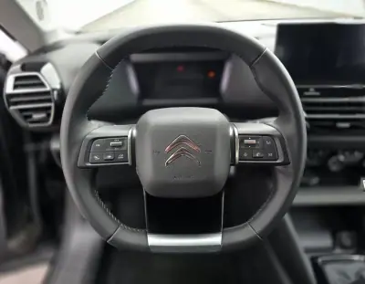 Citroën C4 2024 - 17800 EUR, 27000 km - AUTO.MOTO.pt - 27000km - foto 17 de 40