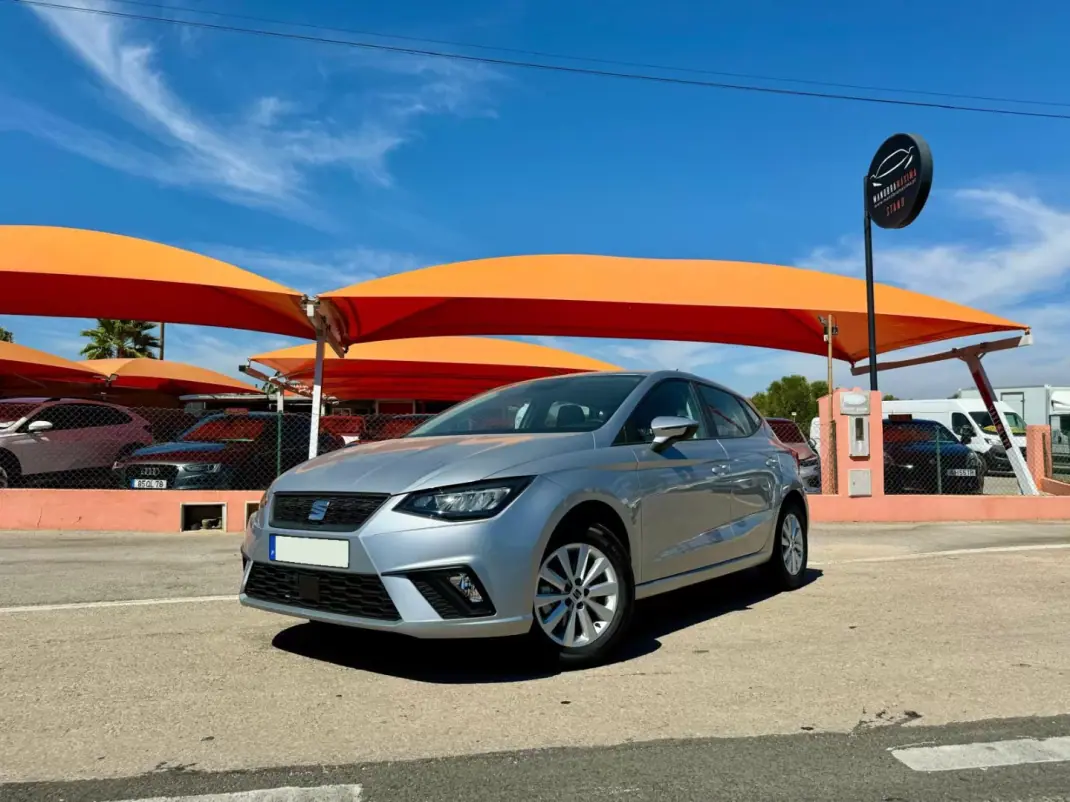 SEAT Ibiza 2023 - 15950 EUR, 73860 km - AUTO.MOTO.pt - 73860km - foto 1 de 9