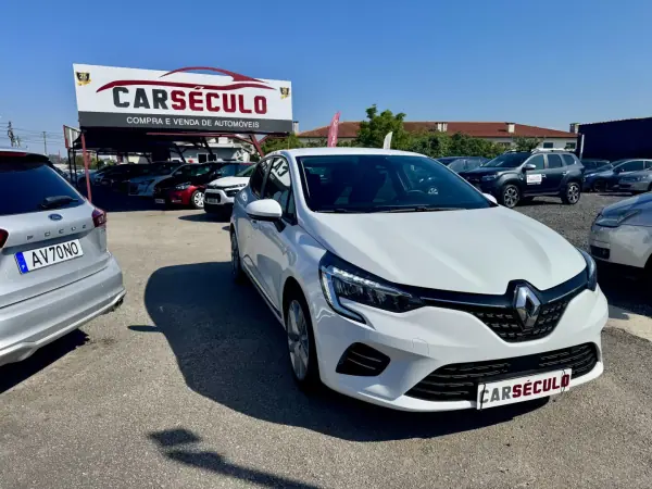 Renault Clio 2021 - 14500 EUR, 109414 km - AUTO.MOTO.pt - 109414km - foto 3 de 26