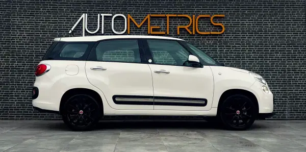 Fiat 500L 2016 - 10750 EUR, 138000 km - AUTO.MOTO.pt - 138000km - foto 6 de 16