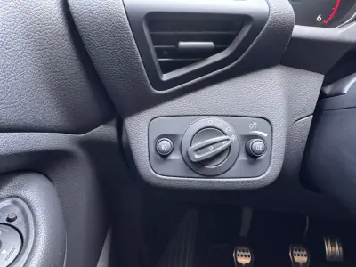 Ford Kuga 2018 - 16500 EUR, 54485 km - AUTO.MOTO.pt - 54485km - foto 14 de 25