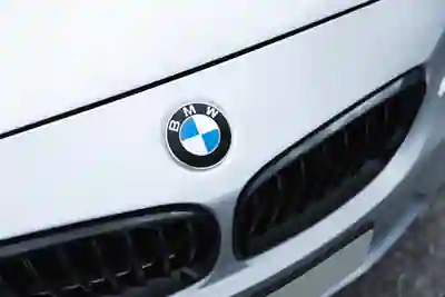 BMW M235i 2015 — foto 4 de 10