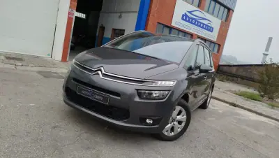 Citroën C4 Grand Picasso 2014 - 10900 EUR, 171000 km - AUTO.MOTO.pt - 171000km - foto 6 de 14