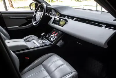 Land Rover Range Rover Evoque 2020 - 32990 EUR, 108253 km - AUTO.MOTO.pt - 108253km - foto 22 de 43