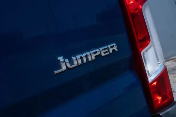 Citroën JUMPER 2.0 Blue Hdi L 2 H 2 2020 - 18900 EUR, 111000 km - AUTO.MOTO.pt - 111000km - foto 8 de 20