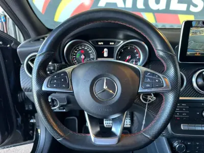 Mercedes-Benz A 180 2017 - 19900 EUR, 108222 km - AUTO.MOTO.pt - 108222km - foto 16 de 32