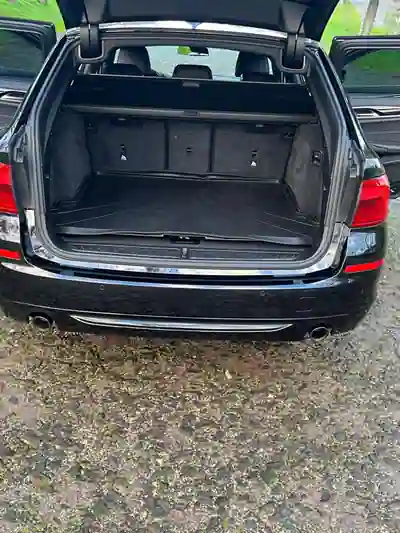 BMW 520 2018 - 26300 EUR, 85000 km - AUTO.MOTO.pt - 85000km - foto 9 de 9