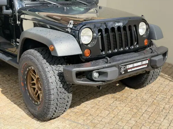 Jeep Wrangler 2008 - 29500 EUR, 163868 km - 163868km - foto 5 de 17