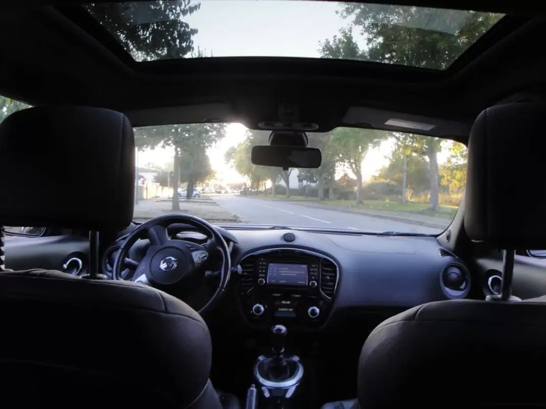 Nissan Juke 2017 - 13990 EUR, 149000 km - AUTO.MOTO.pt - 149000km - foto 9 de 11