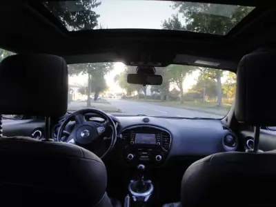 Nissan Juke 2017 - 13990 EUR, 149000 km - AUTO.MOTO.pt - 149000km - foto 9 de 11