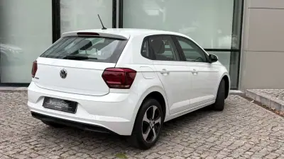 Volkswagen Polo 2022 - 13900 EUR, 129000 km - AUTO.MOTO.pt - 129000km - foto 19 de 24