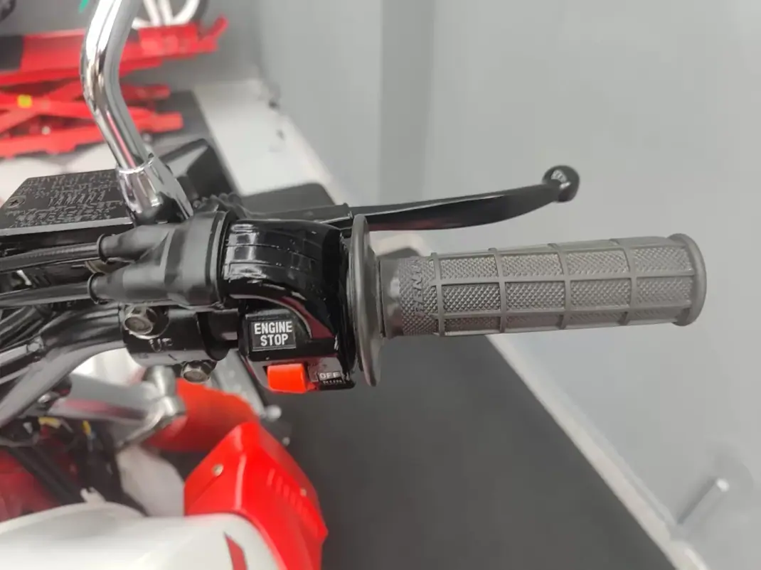 Yamaha XT 225 1991 - 5500 EUR, 26000 km - AUTO.MOTO.pt - 26000km - foto 9 de 21