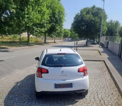 Citroën C3 2012 - 6500 EUR, 110000 km - AUTO.MOTO.pt - 110000km - foto 5 de 14