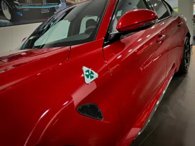 Alfa Romeo Giulia 2018 - 65500 EUR, 53000 km - AUTO.MOTO.pt - 53000km - foto 32 de 37