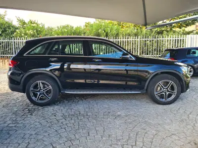 Mercedes-Benz GLC 300 2021 - 46990 EUR, 61000 km - AUTO.MOTO.pt - 61000km - foto 8 de 29