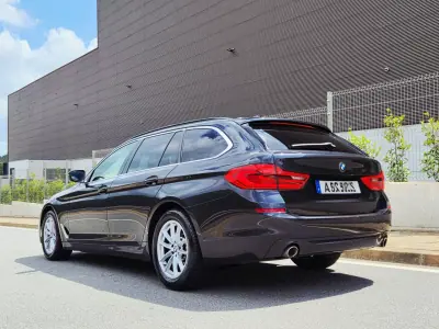 BMW 520 2017 - 19900 EUR, 171000 km - AUTO.MOTO.pt - 171000km - foto 13 de 19