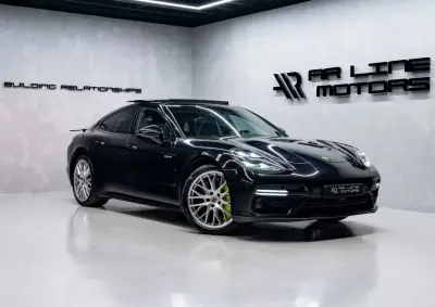 Porsche Panamera 2017 - 91950 EUR, 67458 km - AUTO.MOTO.pt - 67458km - foto 2 de 60