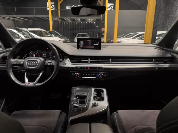 Audi Q7 2019 - 49990 EUR, 139800 km - AUTO.MOTO.pt - 139800km - foto 12 de 31