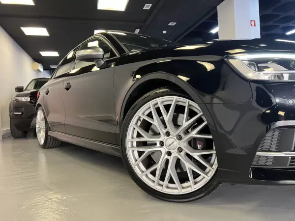Audi S3 Limousine 2018 - 35990 EUR, 114000 km - AUTO.MOTO.pt - 114000km - foto 40 de 48