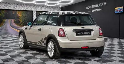 MINI One 2008 - 5990 EUR, 173000 km - foto 3 de 13
