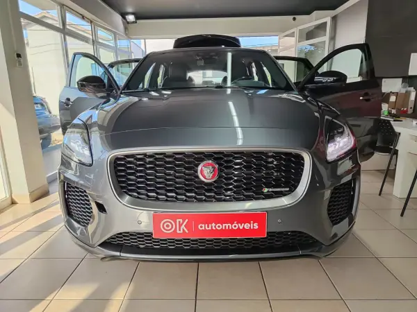 Jaguar E-Pace 2018 - 22500 EUR, 66000 km - AUTO.MOTO.pt - 66000km - foto 21 de 39