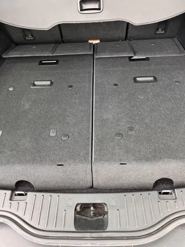 Ford S-Max 2010 - 11000 EUR, 197560 km - AUTO.MOTO.pt - 197560km - foto 11 de 19