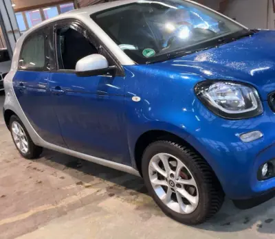 Smart ForFour 2016 - 12995 EUR, 98900 km - AUTO.MOTO.pt - 98900km - foto 4 de 6