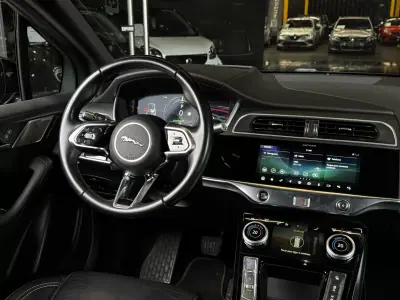 Jaguar I-Pace 2018 - 26990 EUR, 118500 km - AUTO.MOTO.pt - 118500km - foto 19 de 35