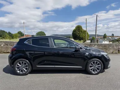 Renault Clio 2019 - 14990 EUR, 55000 km - AUTO.MOTO.pt - 55000km - foto 8 de 41