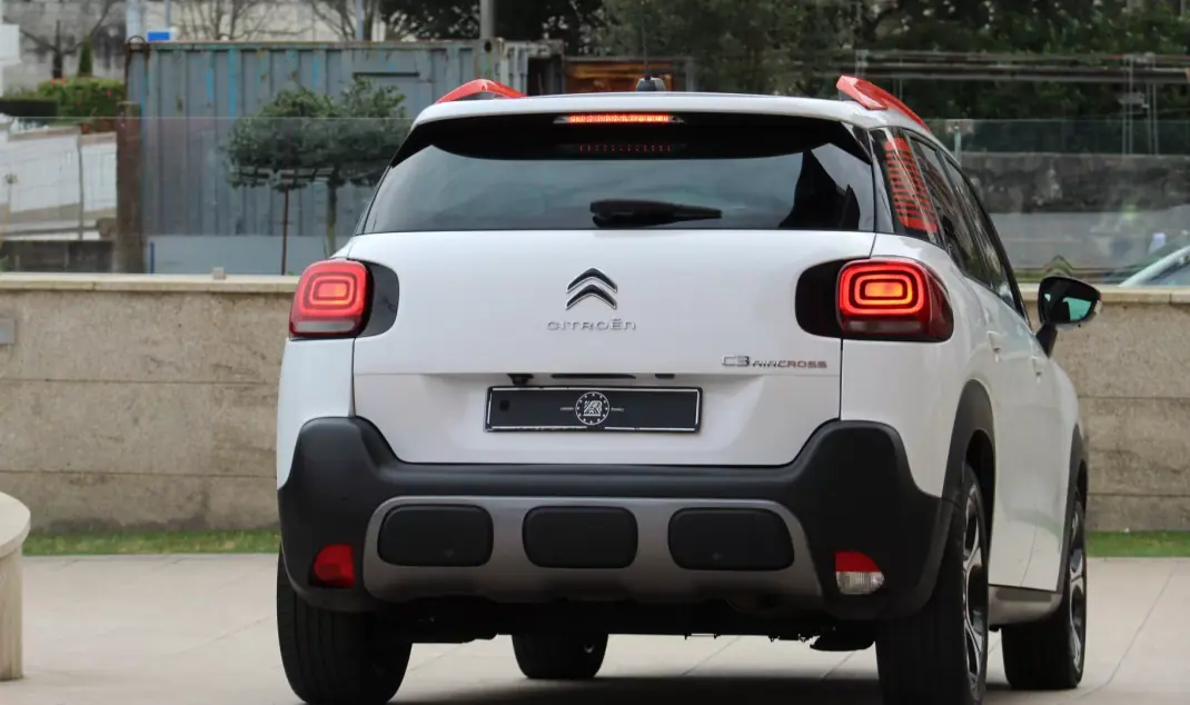 Citroën C3 Aircross 2018 - 12990 EUR, 97500 km - AUTO.MOTO.pt - 97500km - foto 36 de 36