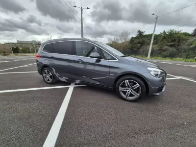 BMW 216 Gran Tourer 2017 - 16900 EUR, 130000 km - AUTO.MOTO.pt - 130000km - foto 3 de 12
