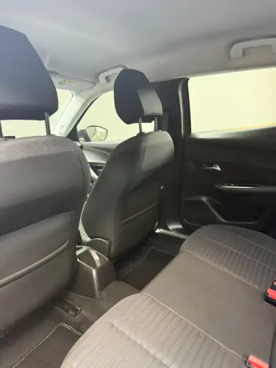 Peugeot 2008 2021 - 15250 EUR, 70161 km - AUTO.MOTO.pt - 70161km - foto 25 de 36