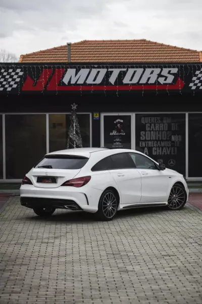 Mercedes-Benz CLA 200 2018 - 22900 EUR, 168433 km - AUTO.MOTO.pt - 168433km - foto 29 de 30